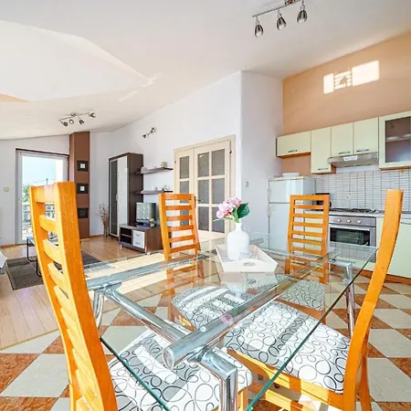 דירה Zinfandel וודיצה