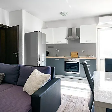 Zinfandel דירה *