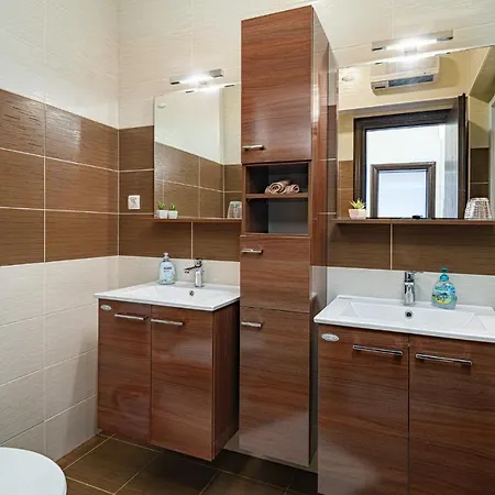 Zinfandel וודיצה