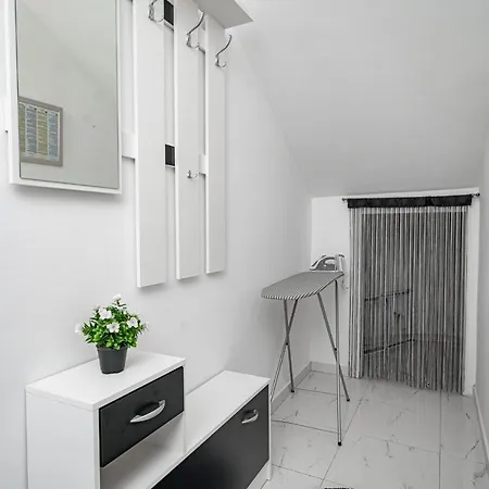 Zinfandel דירה וודיצה